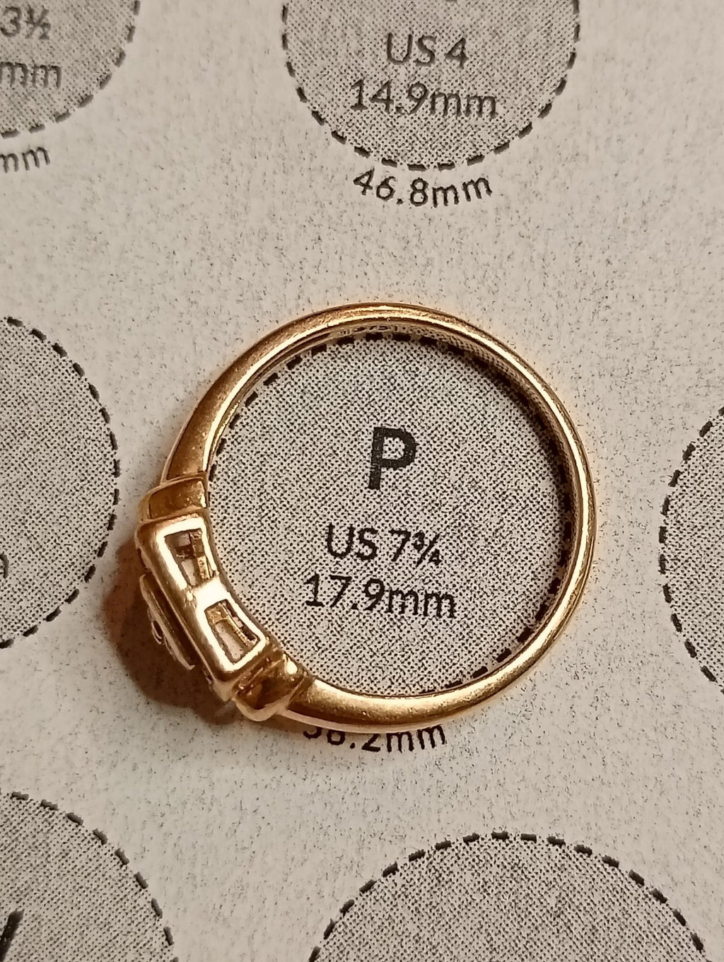 9ct Yellow Gold And Diamond Ring