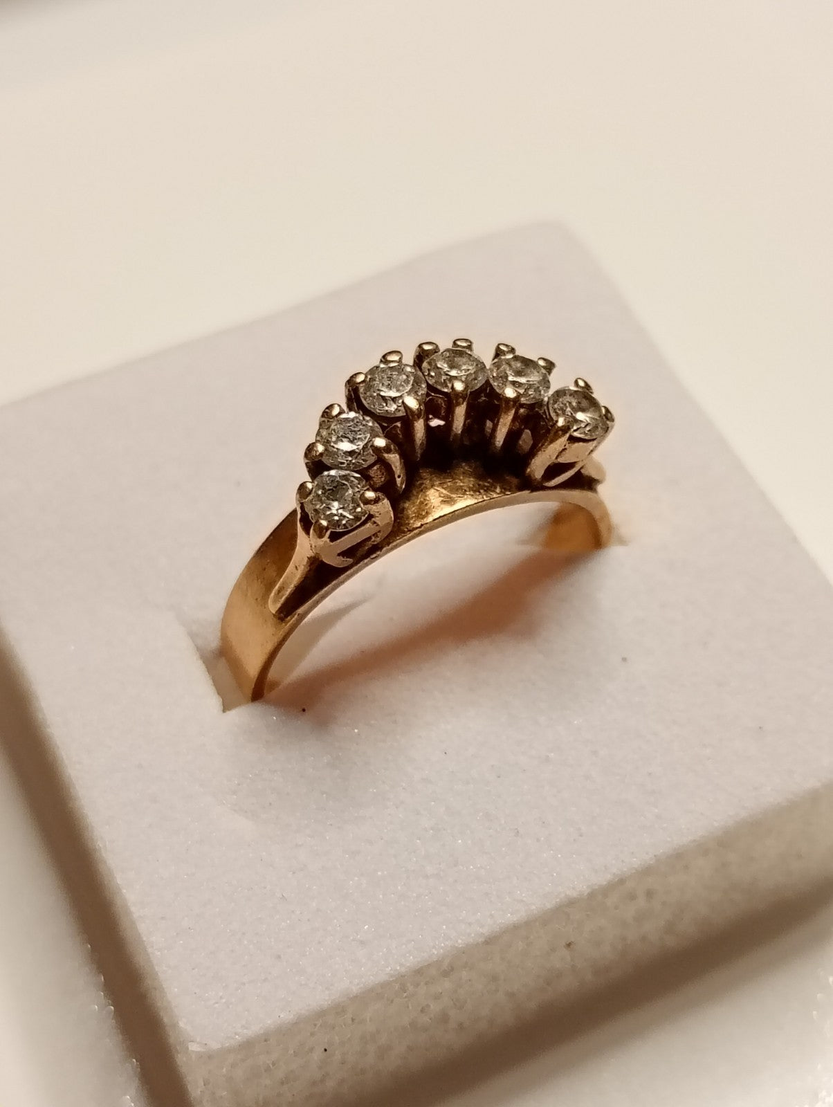 9ct Yellow Gold And Diamond Ring