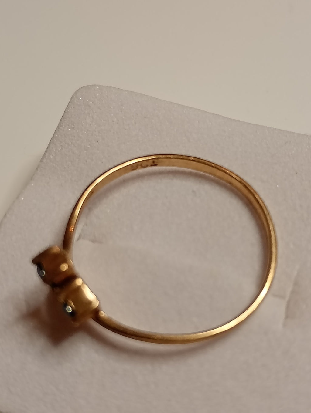 9ct Yellow Gold And Sapphire Ring