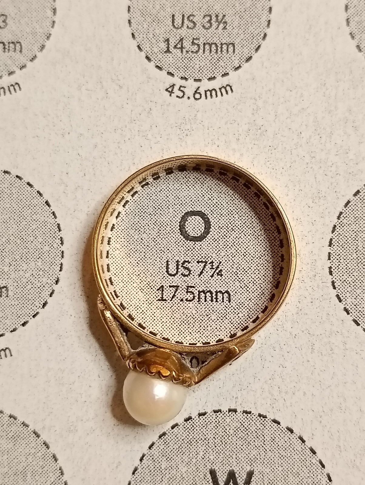 9ct Yellow Gold And Pearl Ring
