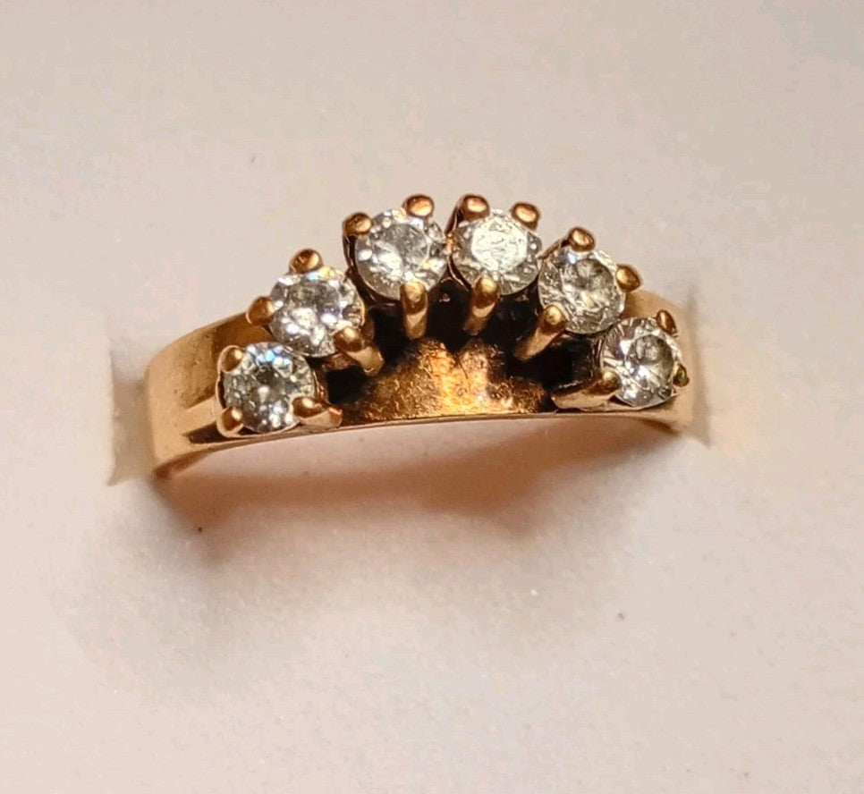 9ct Yellow Gold And Diamond Ring