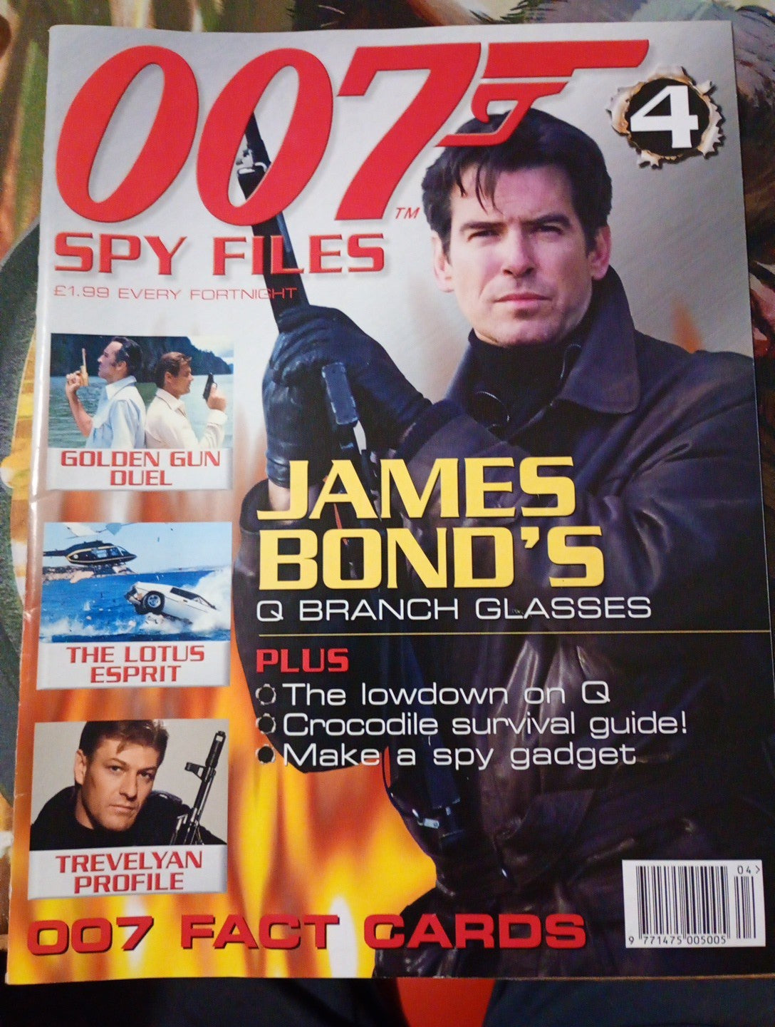 007 Spy Files James Bond Magazine Issue No:4