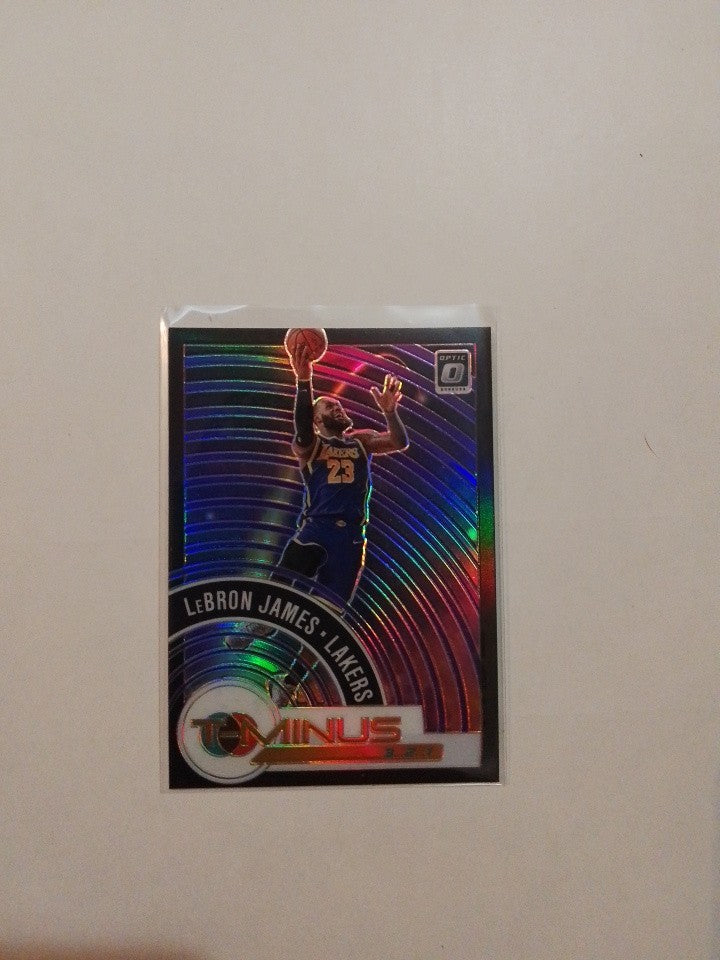 2020-21 Panini LeBron James No.9 Donruss Optic Card
