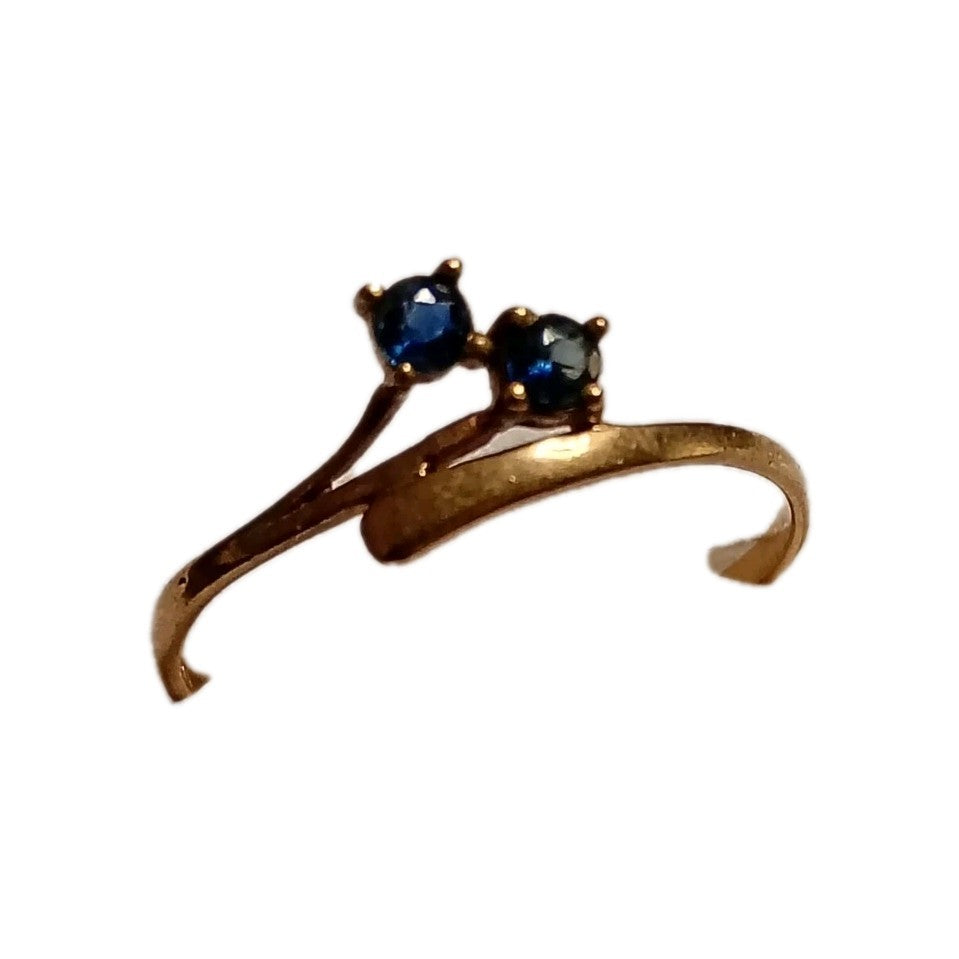 9ct Yellow Gold And Sapphire Ring