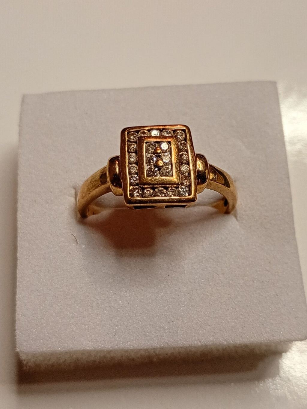 9ct Yellow Gold And Diamond Ring