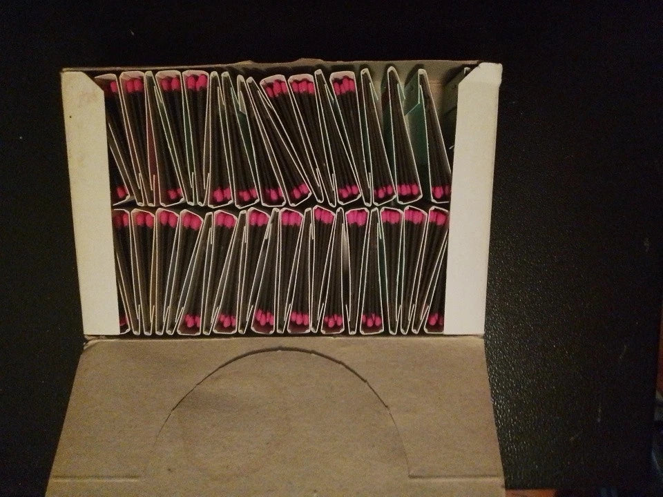 Bryant &May Advertising Matcboxes, 41 Packets Of 20 In Box