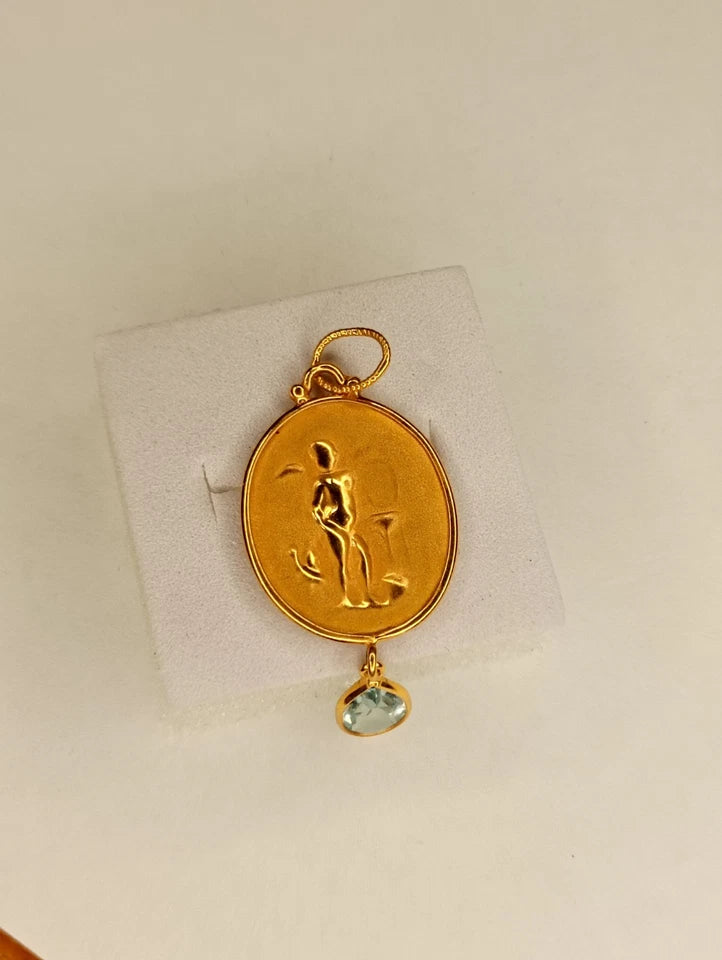 14ct Italian Blue Gemstone Pendant Vintage Rare